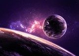 Galaktický souboj planet pod mlhovinovým nebem