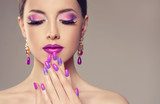 Harmonie fialové elegance a krásy