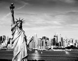 Newyorské panorama v kontrastech černé a bílé