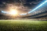 Večerní záře na fotbalovém stadionu