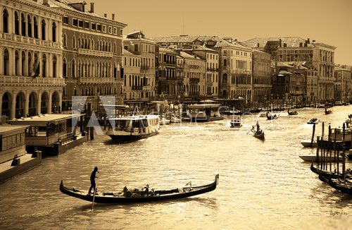 Benátská atmosféra v sepia tónu