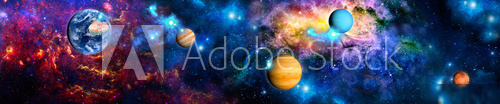 Galaxie plná planet a mlhovin