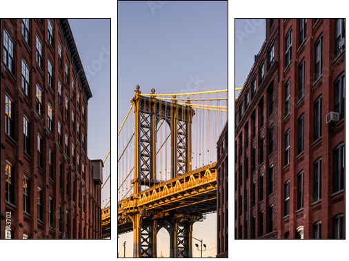 Manhattan Bridge viewed from Brooklyn street - Three-piece canvas, Triptych