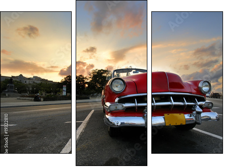 Red car in Havana sunset - Three-piece canvas, Triptych