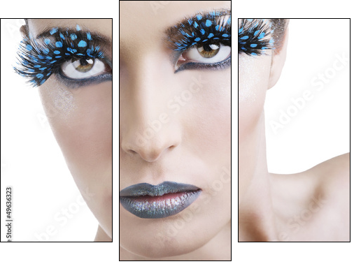 Primo piano con ciglia finte - Three-piece canvas, Triptych