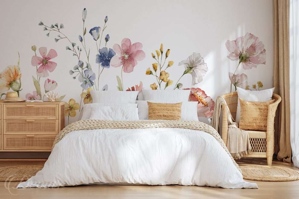 Letni-louka-v-akvarelu-do-loznice-fototapety-demur